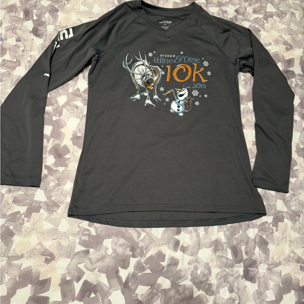 runDisney Active Wear Top